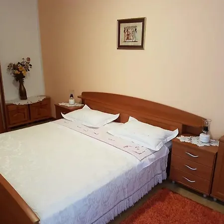 Apartment Tina - One Bedroom With Terrace *